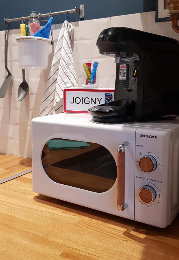 Agreable Petite Maison Proche Joigny Chamvres Bagian luar foto